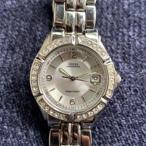GUESS Waterpro Crystal Embellished Silvertone Sports Divers Watch G75511M.